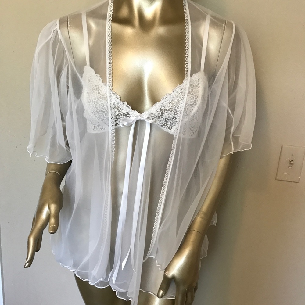 Sheer white babydoll negligee & peignoir size S